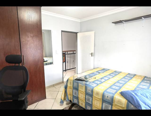 4 BEDROOM TOWNHOUSE FOR SALE IN VALLEY VIEW ESTATE